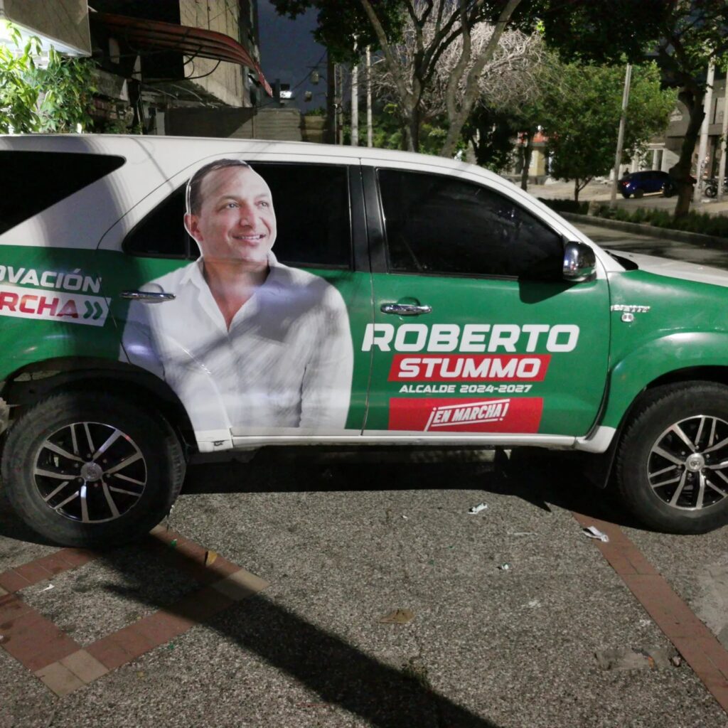 Decoración vehículos personalizados! Llamanos 300 7700511
